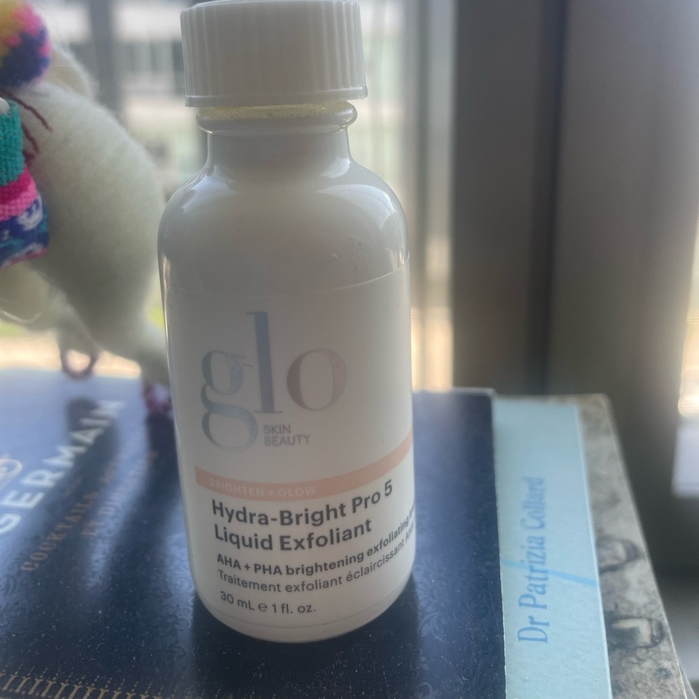 Glo Hydra-Bright Pro 5 Liquid Exfoliant - 1 OZ/ 30 ml
